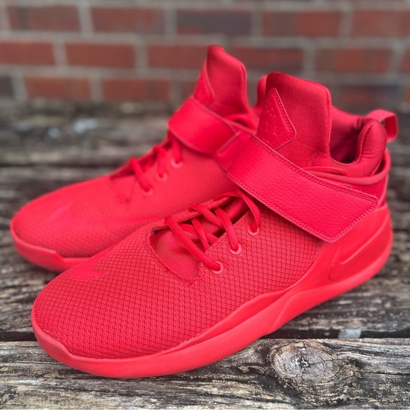 NIKE 844839-660 Kwazi Action Red Sneakers Shoes Size 13 Men High Tongue Mid Top - Picture 3 of 11